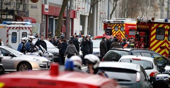 PARIGI SOTTO ATTACCO : Almeno 60 morti