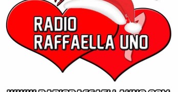 Ascolta lo spot natalizio con tutte le voci della radio.