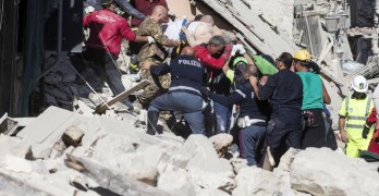 73 le vittime accertate ad Amatrice e la terra trema ancora ad Arquata e Pescara del Tronto