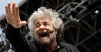 Grillo, “Giuria popolare contro le bugie di stampa e tv”