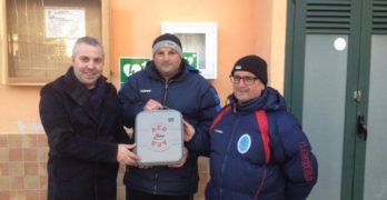 (VIDEO) Solofra, l’ass.Volare Alto e l’impresa Pronto Pelli per il sociale, donato un defibrillatore alla Città