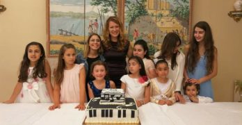 (VIDEO) Guarda il saggio di pianoforte del maestro  Oleksandra Artemenko. Solofra 16.06.17