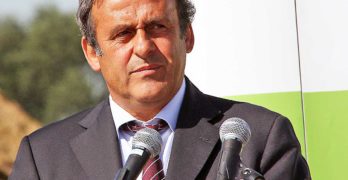 Calcio: Platini nei guai, arrestato per corruzione