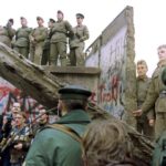 Berlino, 30 anni fa il crollo del muro