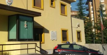 ATRIPALDA (AV) – CARABINIERI ARRESTANO UN 19ENNE RESPONSABILE DI FURTO, DANNEGGIAMENTO E SPACCIO