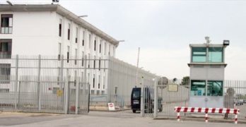 Caos al carcere di Taranto, sospesa la direttrice