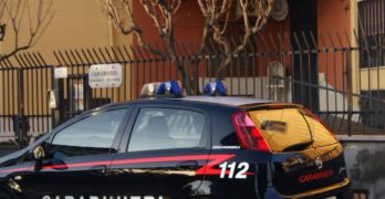 AVELLA (AV) – IN GIRO SENZA PATENTE E CON BANCONOTE FALSE: I CARABINIERI DENUNCIANO DUE PERSONE